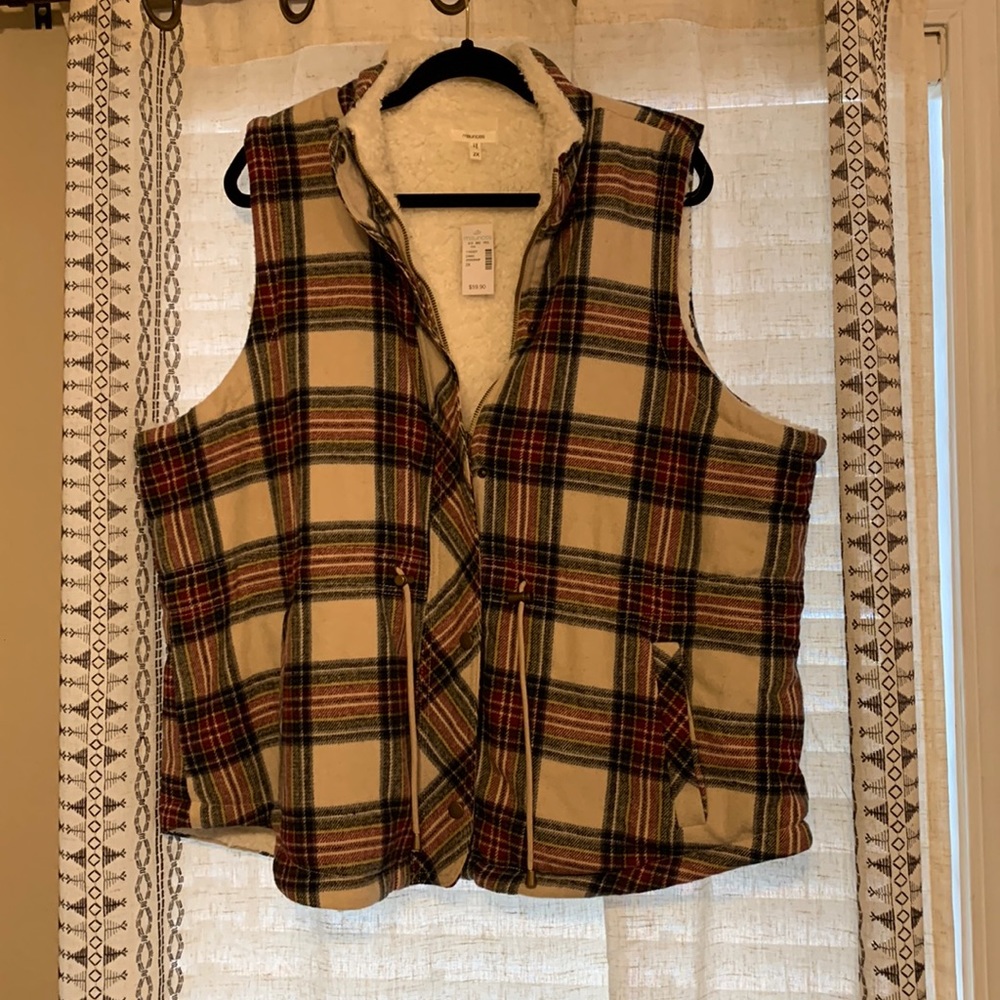 Plaid Sherpa Lined Maurices Vest
